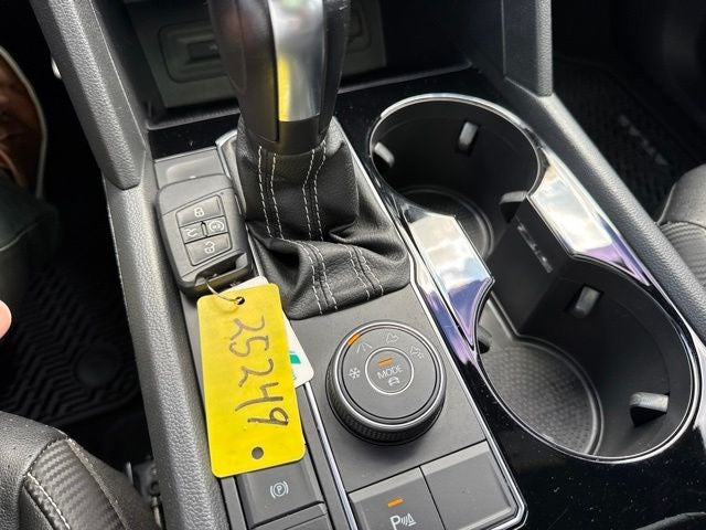2023 Volkswagen Atlas Cross Sport 3.6L V6 SEL R-Line