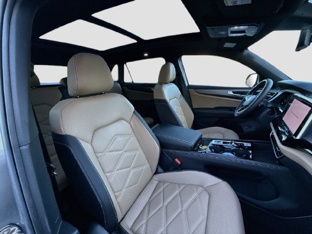 2026 Volkswagen Atlas Cross Sport SE w/Technology
