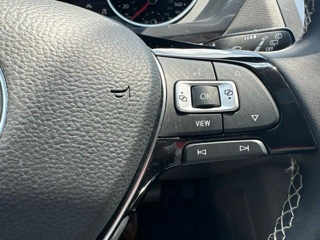2021 Volkswagen Tiguan SE R-Line Black