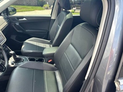 2021 Volkswagen Tiguan SE R-Line Black