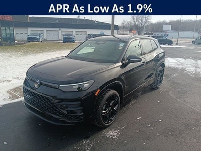 2026 Volkswagen Tiguan 2.0T SE R-Line Black