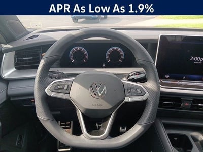 2026 Volkswagen Tiguan 2.0T SE R-Line Black