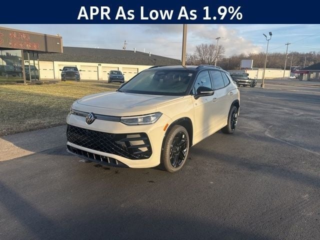 2026 Volkswagen Tiguan 2.0T SE R-Line Black