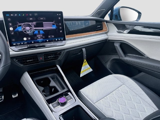 2026 Volkswagen Tiguan SEL R-Line Turbo