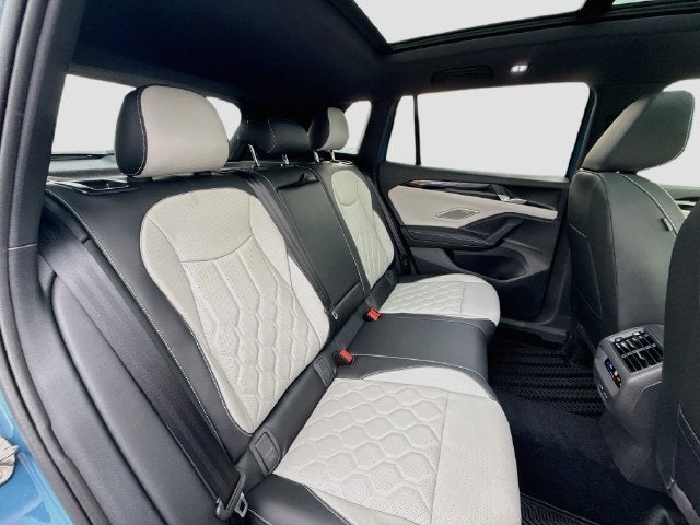 2026 Volkswagen Tiguan SEL R-Line Turbo