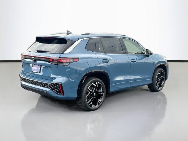2026 Volkswagen Tiguan SEL R-Line Turbo