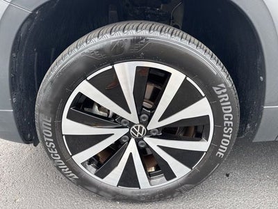 2023 Volkswagen Taos SE