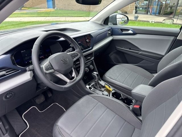 2023 Volkswagen Taos SE