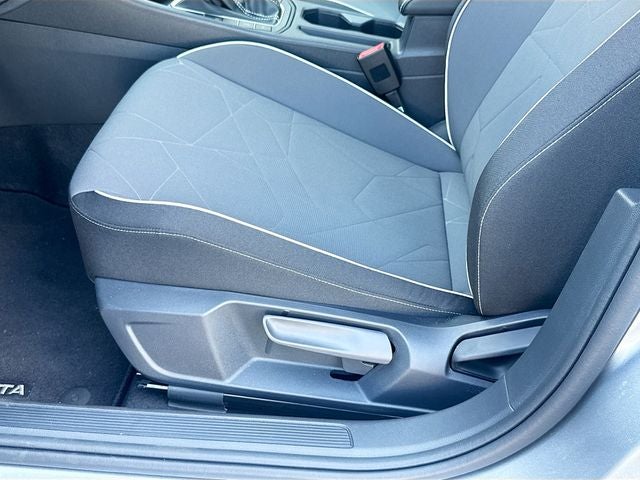 2026 Volkswagen Jetta Sport - Photo 16