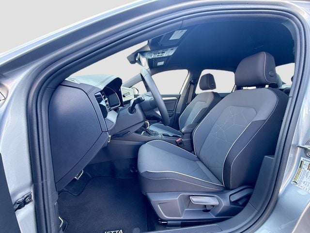 2026 Volkswagen Jetta Sport - Photo 17