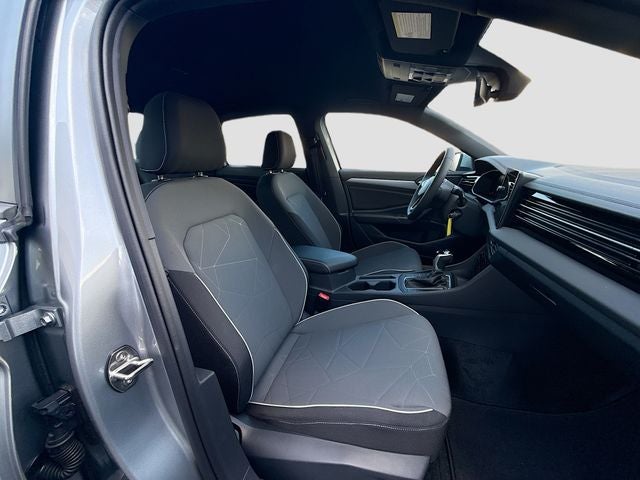 2026 Volkswagen Jetta Sport - Photo 23